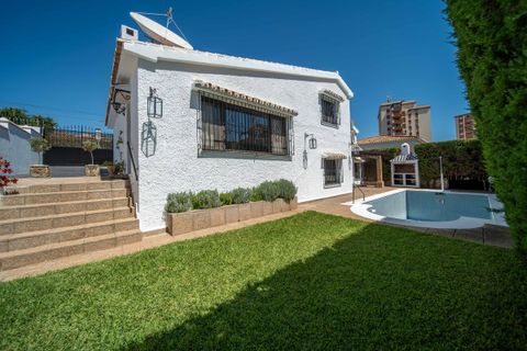 Villa a Fuengirola, Malaga, Fuengirola - € 1.550.000 | Ref: CC57129035 - foto 3