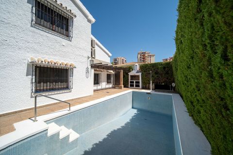 Villa a Fuengirola, Malaga, Fuengirola - € 1.550.000 | Ref: CC57129035 - foto 4