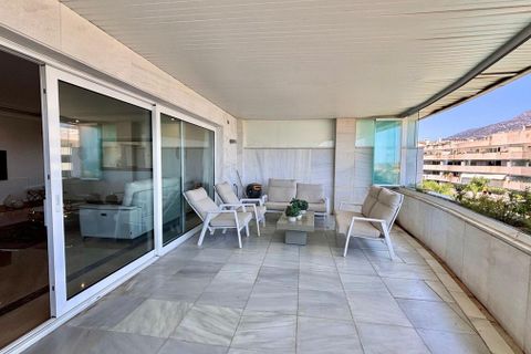 Lejlighed i Marbella, Malaga, Marbella - € 2.600.000 | Ref: CC57132359 - foto 23