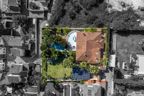 Villa a Marbella, Malaga, Marbella - € 1.795.000 | Ref: CC57168227 - foto 3
