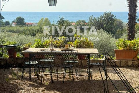 Villa a Sperlonga, Latina, Sperlonga - € 1.000.000 | Ref: DB Sperlonga - foto 23