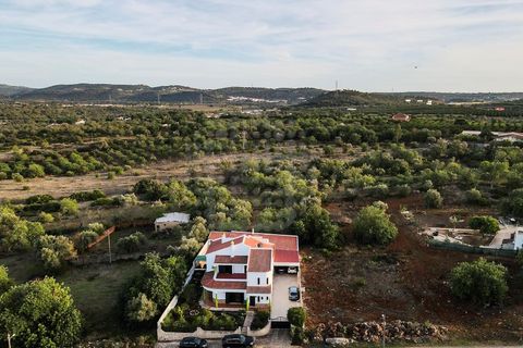 Villa i Paderne, Faro, Paderne - € 950.000 | Ref: V4-3048 - foto 3