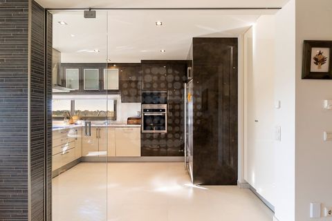 Villa i Guia, Faro, Guia - € 1.980.000 | Ref: V5-572 - foto 18