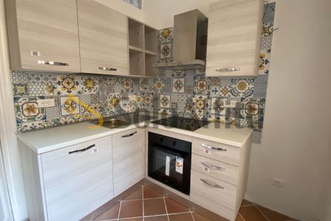 Apartament a Rome, Rome, Rome - € 3.000/mes | Ref: A0744 - foto 11