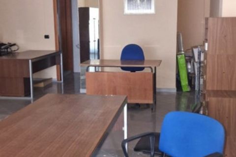 Erhvervsejendom i Sassari, Sassari, Sassari - € 90.000 | Ref: Via Nizza - foto 7