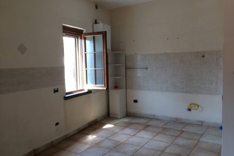 Villa a Vecchiano, Pisa, Vecchiano - € 1.500/mes | Ref: 2018116 - foto 4