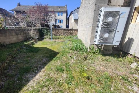 Landsbyhus i Pradinas, Aveyron, Pradinas - € 59.900 | Ref: EF730D9FFF564BFB - foto 3