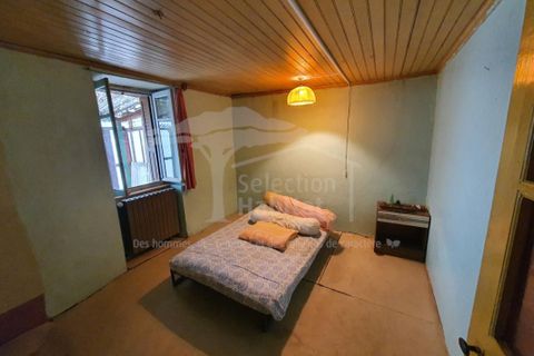 Landsbyhus i Pradinas, Aveyron, Pradinas - € 59.900 | Ref: EF730D9FFF564BFB - foto 15