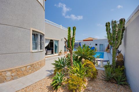 Villa i Cabo Roig, Alicante, Cabo Roig - € 645.000 | Ref: R-79423 - foto 9
