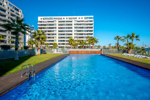 Lejlighed i Punta Prima, Alicante, Punta Prima - € 765.000 | Ref: R-33363 - foto 1