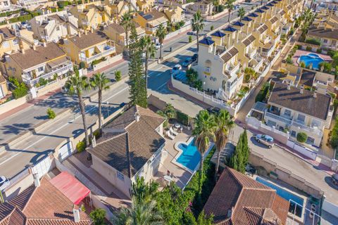 Villa i Benijofar, Alicante, Benijofar - € 395.000 | Ref: RM-47636 - foto 34