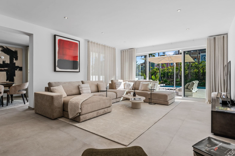 Villa a Estepona, Malaga, Estepona - € 1.595.000 | Ref: BLXR-1201 - foto 2
