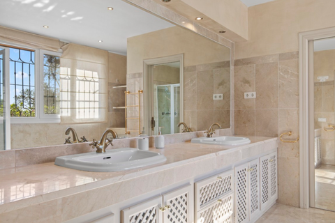 Villa i Marbella, Malaga, Marbella - € 1.450.000 | Ref: BLXR-1203 - foto 14
