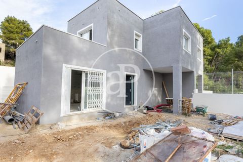 Villa a Chiva, Valencia, Chiva - € 290.000 | Ref: VV2512030 - foto 3