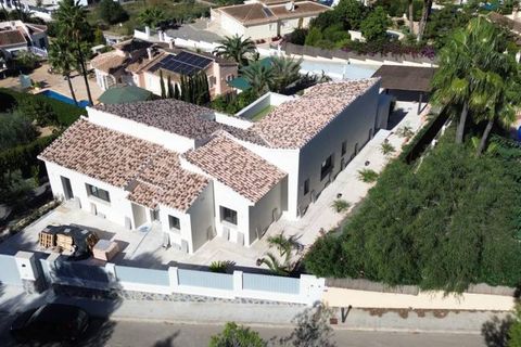 Villa i Javea, Alicante, Javea - € 1.190.000 | Ref: 18-83172-11-15 - foto 24