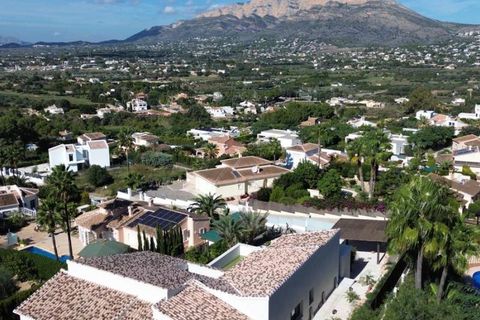 Villa i Javea, Alicante, Javea - € 1.190.000 | Ref: 18-83172-11-15 - foto 25