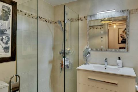 Villa i Denia, Alicante, Denia - € 1.460.000 | Ref: 18-25053 - foto 20