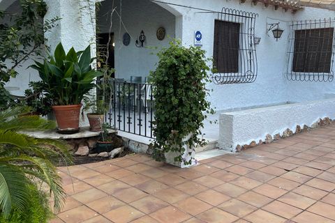 Villa a Punta Prima, Alicante, Punta Prima - € 560.000 | Ref: 1621 - foto 8
