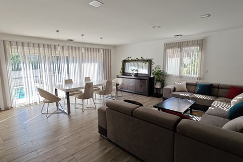 Villa i Nimes, Gard, Nimes - € 390.000 | Ref: 28078 - foto 8