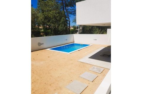 Villa i Almada, Setubal, Almada - € 675.000 | Ref: C0493-00024 - foto 2