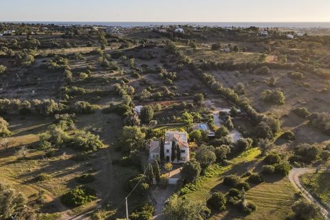 Villa i Guia, Faro, Guia - € 1.980.000 | Ref: AGMV4-572 - foto 3