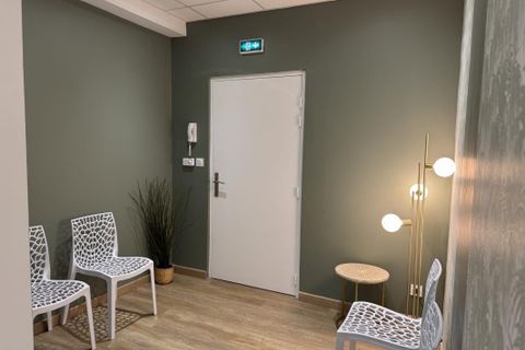Erhvervsejendom i Les Angles, Gard, Les Angles - € 260.000 | Ref: VP072-CARMENIER - foto 2