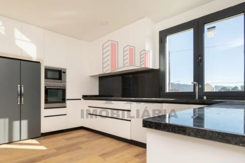 Bungalow i Arcos de Valdevez, Viana do Castelo, Arcos de Valdevez - € 375.000 | Ref: FM1113 - foto 11