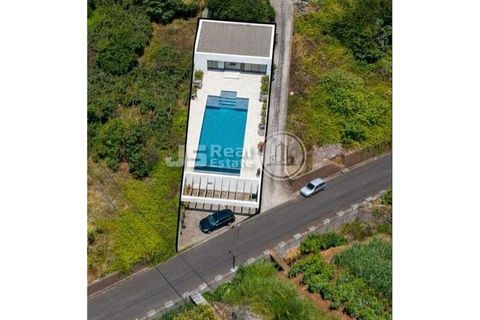 Helårsgrund i Calheta, Madeira, Calheta - € 130.000 | Ref: JS03-T055 - foto 1