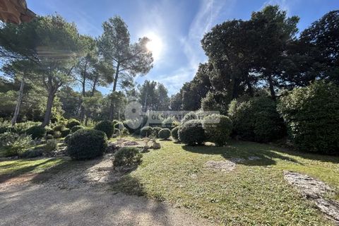 Villa i Fontvieille, Bouches-du-Rhone, Fontvieille - € 819.000 | Ref: 185 - foto 1