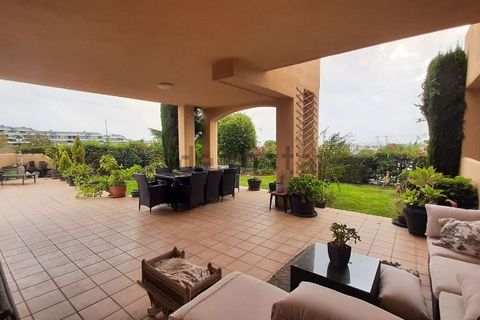 Lejlighed i Estepona, Malaga, Estepona - € 250.000 | Ref: es5553885bb - foto 3