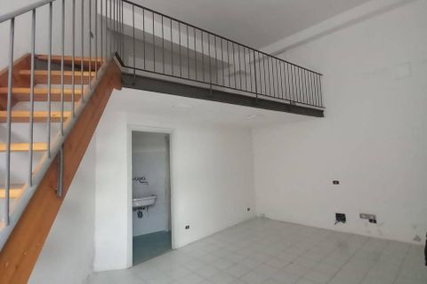 Erhvervsejendom i Ozieri, Sassari, Ozieri - € 30.000 | Ref: 201-59 - foto 7