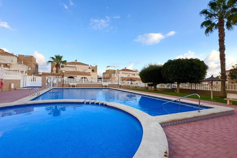 Bungalow i Torrevieja, Alicante, Torrevieja - € 194.900 | Ref: MLSC1332755 - foto 47