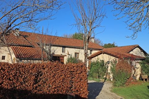 Villa a Vaunac, Dordogne, Vaunac - € 275.000 | Ref: BVI83753 - foto 2