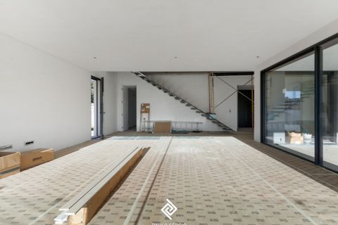 Villa i Pedroso, Porto, Pedroso - € 1.100.000 | Ref: PF-9039 - foto 11