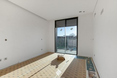 Villa i Pedroso, Porto, Pedroso - € 1.100.000 | Ref: PF-9039 - foto 23