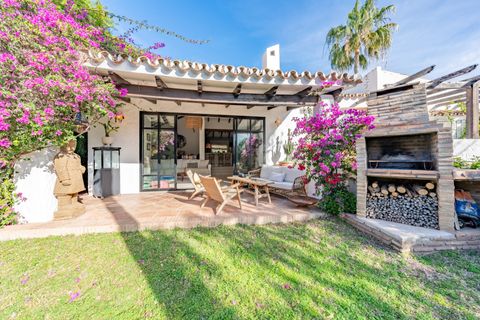 Villa a Estepona, Malaga, Estepona - € 1.495.000 | Ref: NEWV9033 - foto 15