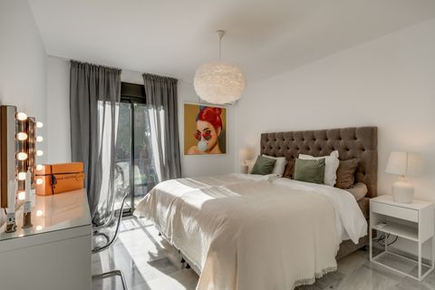 Villa in Marbella, Malaga, Marbella - € 1.894.000 | Ref: NEWV9034 - foto 27