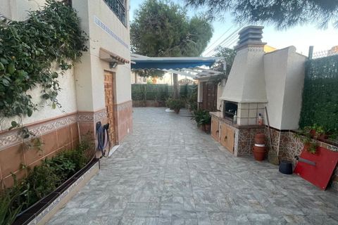Dupleks i Torrevieja, Alicante, Torrevieja - € 320 000 | Ref: 13682-CHR/2912 - foto 14