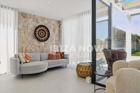 Villa en Cala Tarida, Ibiza, Cala Tarida - € 1.200.000 | Ref: 1174 - photo 7