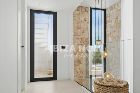 Villa en Cala Tarida, Ibiza, Cala Tarida - € 1.200.000 | Ref: 1174 - photo 10