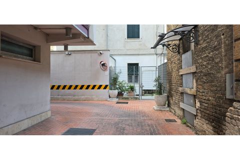 Garage i Pescara, Pescara, Pescara - € 85.000 | Ref: 1849324 - foto 4