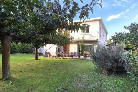 Villa i Arles, Bouches-du-Rhone, Arles - € 330.000 | Ref: VM638-ACTIVPATRIMONIA - foto 1