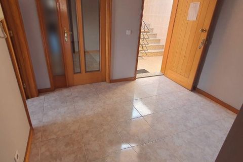 Apartament a Pedroso, Porto, Pedroso - € 267.000 | Ref: C0496-ZTRE-00385 - foto 3