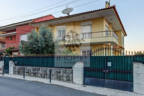 Villa i Amadora, Lisbon, Amadora - € 1.500.000 | Ref: Imopp-00300 - foto 2