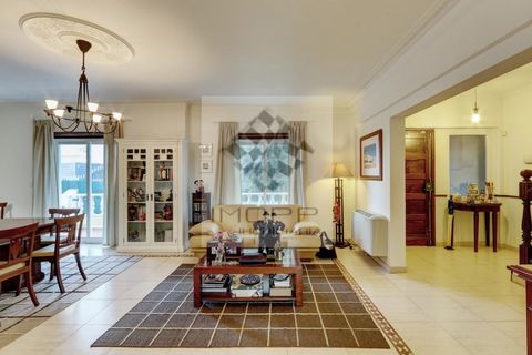 Villa i Amadora, Lisbon, Amadora - € 1.500.000 | Ref: Imopp-00300 - foto 11