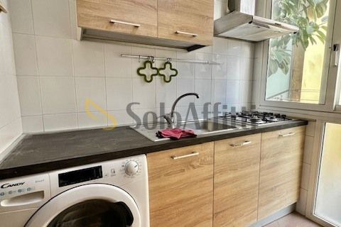 Apartament a Bari, Bari, Bari - € 750/mes | Ref: AA665 - foto 6