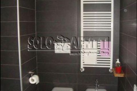Apartament a Bari, Bari, Bari - € 1.100/mes | Ref: AA1137 - foto 2