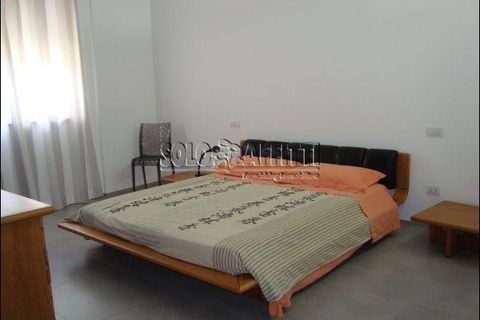 Apartament a Bari, Bari, Bari - € 1.100/mes | Ref: AA1137 - foto 4