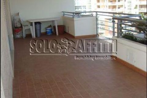 Apartament a Bari, Bari, Bari - € 1.100/mes | Ref: AA1137 - foto 13