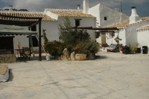 Landejendom i Huescar, Granada, Huescar - € 200.000 | Ref: v2945 - foto 3